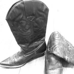 Madden Girl Cowgirl Boots Black